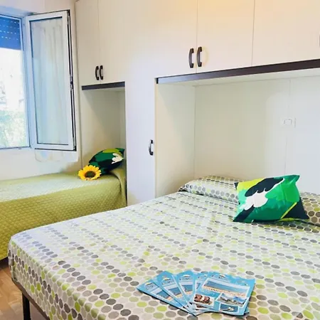Bright With Terrace And Shared Swimming Pool - Beahost Apartment *