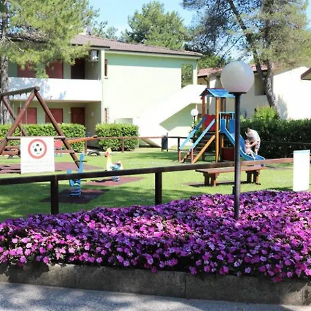 Bright With Terrace And Shared Swimming Pool - Beahost Bibione