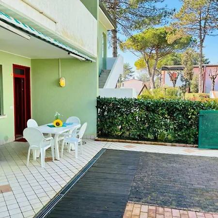 Bright Flat With Shared Swimming Pool Bibione